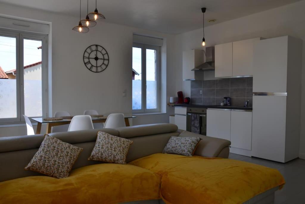 Gite De La Gare - Avec Parking Apartamento Hesdigneul-les-Boulogne Exterior foto
